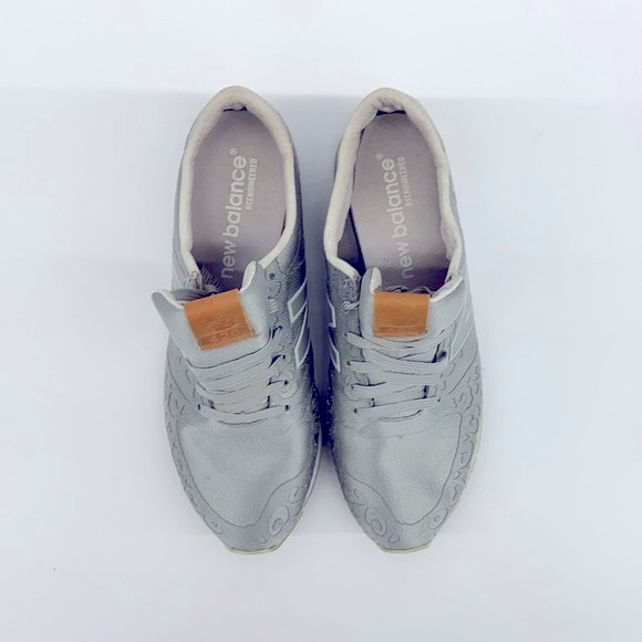 New Balance WL420 Sneaker - Picture 4 of 9